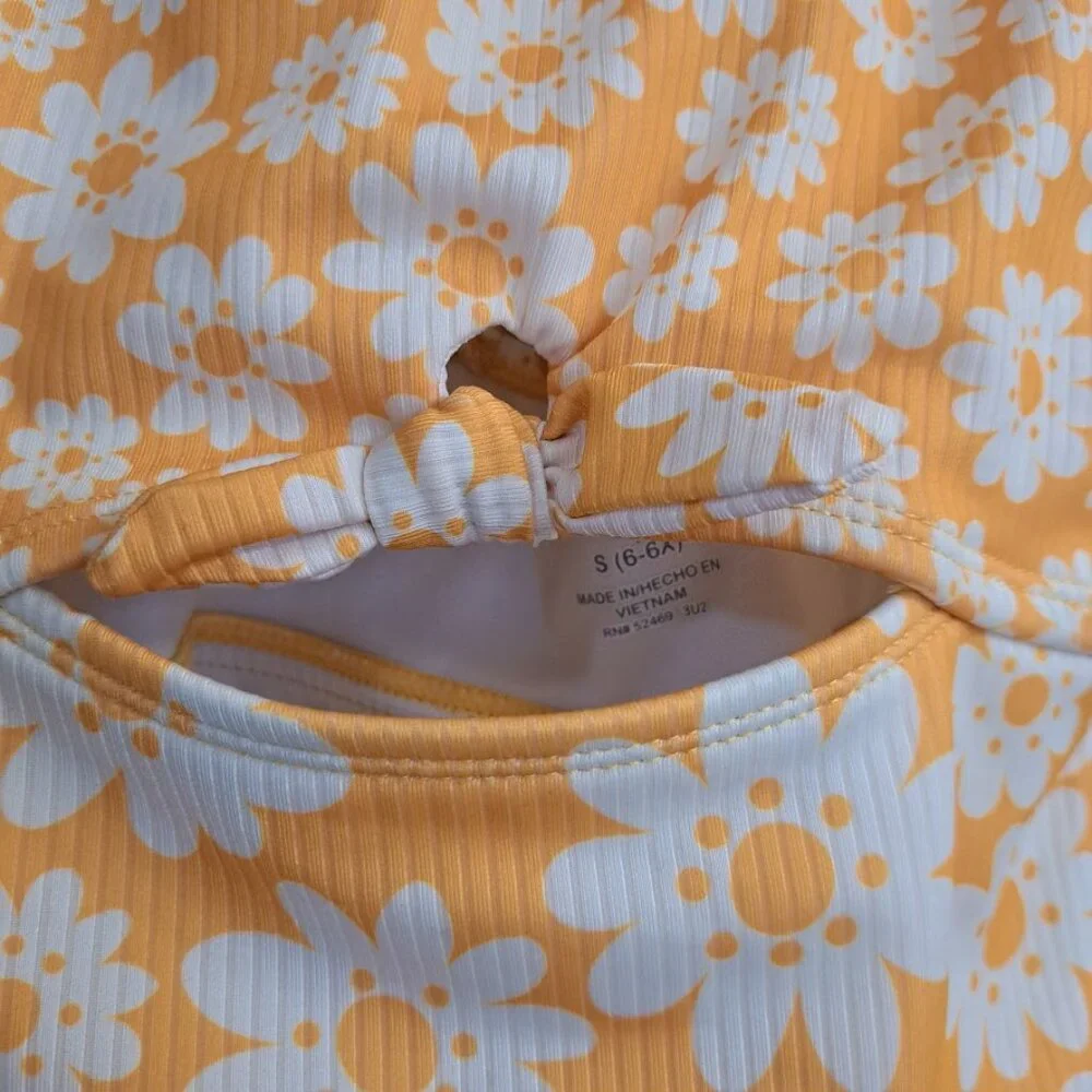 Girls‎ Yellow flowered swimsuit size 6 small one piece swimming suit